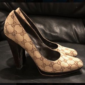 Women’s Gucci Heels (Pumps)